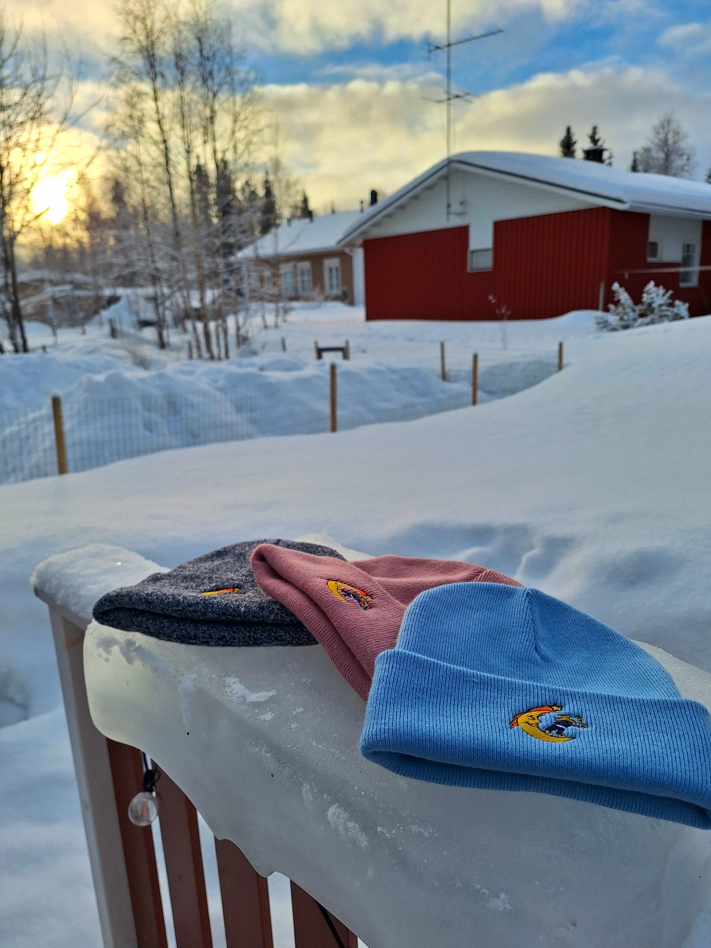Eternalkey vintage logo beanie